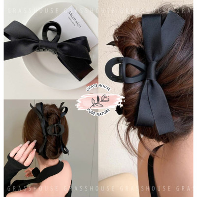 Kẹp tóc răng cưa hình nơ chéo đen bóng bản nhỏ sang chảnh cho nàng theo phong cách hàn quốc