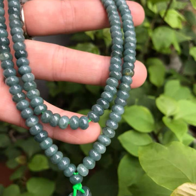 DÂY CHUYỀN DÀI ĐEO CỔ ĐÁ CẨM THẠCH BÁNH XE  MÀU XANH ĐẬM NHẸ TỰ NHIÊN TRỒNG CỔ  Dài 32cmx dầy 6mm dài mặt trước ngực rất đẹp