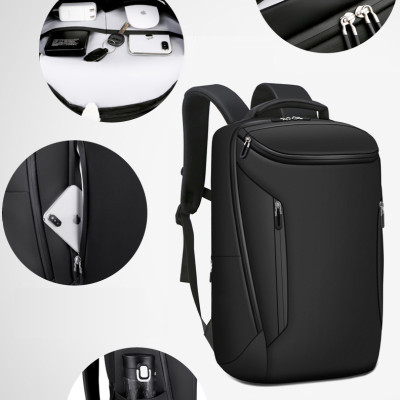 Balo laptop (15.6 inch) phong cách hiện đại - BEE GEE BLLT5624