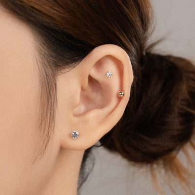 Khuyên Tai Nụ 6 Chấu Vàng 14KY Đính Đá CZ trắng - MOON Jewelry