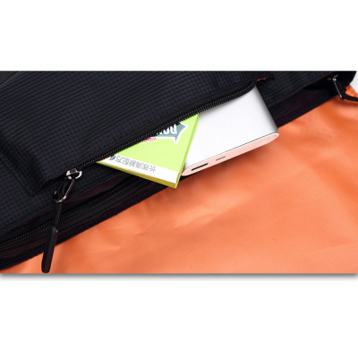 Túi đeo chéo nam  phong cách mới  - BEE GEE DCN9082