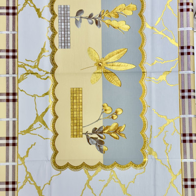 Khăn trải bàn W.751 caro - nhũ vàng 90 x 150 cm, không thấm nước, dễ làm sạch