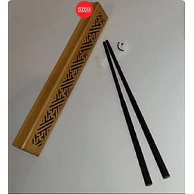 ĐŨA CÁ NHÂN .SÉT 1 ĐÔI ĐŨA GỖ MUN ĐỰNG TRONG HỘP TRE