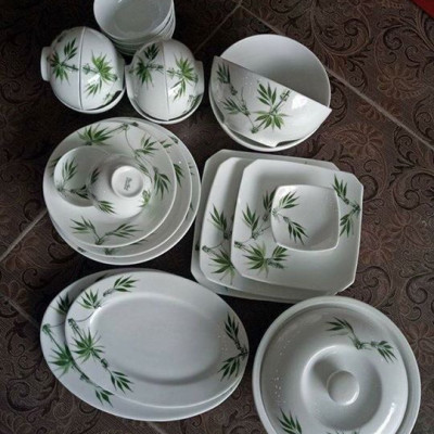 Bộ bát đĩa gốm Gia Hưng Bát Tràng vẽ trúc xanh