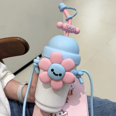 Bình Giữ Nhiệt Hoa Dễ Thương 700ML Inox 316 Cao Cấp – Kèm Ống Hút, Dây Đeo, Sticker & Cọ Vệ Sinh - HÀNG CHÍNH HÃNG MINIIN