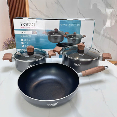 Bộ 2 nồi 1 chảo nhôm chống dính 5 lớp Tokki Hàn Quốc TK82 đáy từ gồm nồi 20cm, 24cm và chảo 28cm