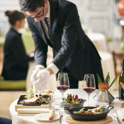 Staub - Khay oval màu đen - 37cm (B)