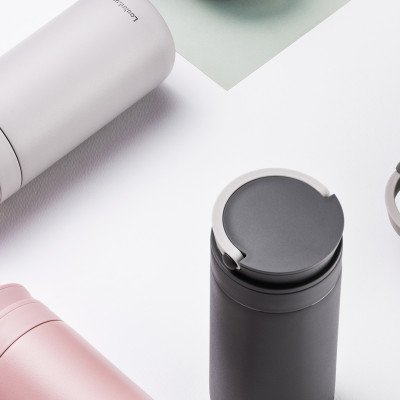 Bình giữ nhiệt Lock&Lock 475ml Metro Two Way màu trắng LHC4274WHT, Hàng chính hãng, có quai xách, đế silicone chống trượt - JoyMall