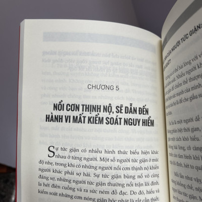 TÂM LÝ HỌC KHẮC CHẾ CƠN GIẬN – ĐỪNG ĐỂ CƠN GIẬN THAY ĐỔI CON NGƯỜI BẠN – Tằng Kiệt - Bizbooks - NXB Hồng Đức