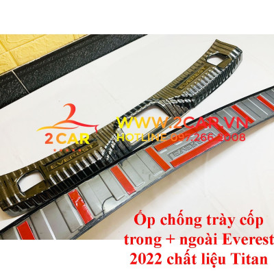 Ốp chống trầy cốp trong, ngoài xe Ford Everest 2022 2023 chất liệu Titan cao cấp