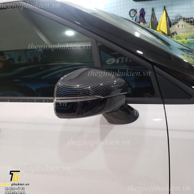 Bộ ốp gương chiếu hậu Kia Carnival vân Carbon cap cấp