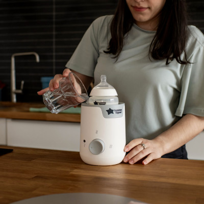 Máy hâm sữa và thức ăn cho bé Tommee Tippee Easi-Warm