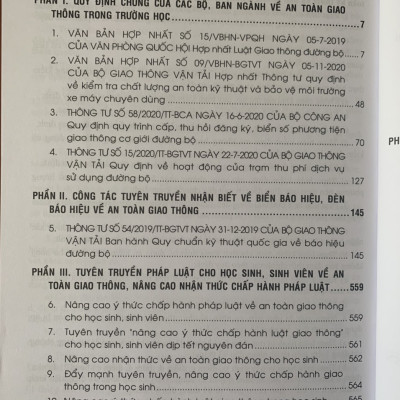 CÔNG TÁC TUYÊN TRUYỀN GIÁO DỤC PHÁP LUẬT VỀ AN TOÀN GIAO THÔNG TRONG TRƯỜNG HỌC