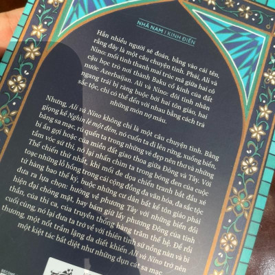 Sách - Ali và Nino (Nhã Nam HCM)