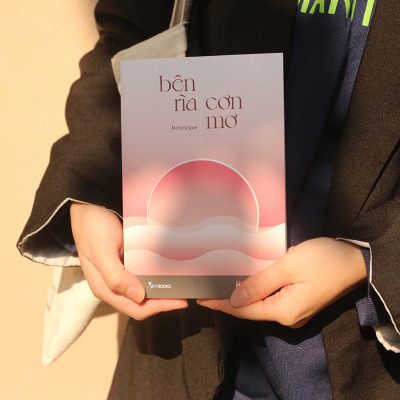 Sách Bên Rìa Cơn Mơ _AZ