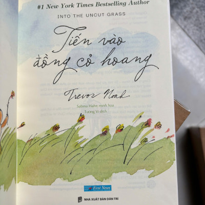 Tiến Vào Đồng Cỏ Hoang - Bìa Cứng