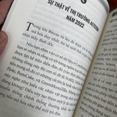 HÀNH TRÌNH TRIỆU ĐÔ CRYPTO: “Vỡ lòng” về tiền điện tử – Freeman Publication – Quế Chi dịch – Bizbooks – NXB Hồng Đức (Bìa mềm)