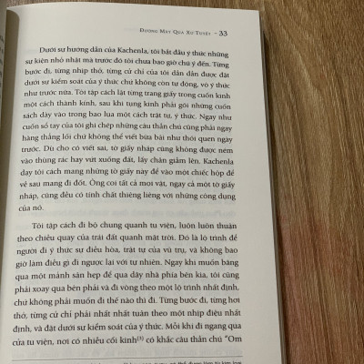 Sách - Đường Mây Qua Xứ Tuyết