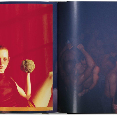 Sách ngoại văn: Wolfgang Tillmans. four books. 40th Ed