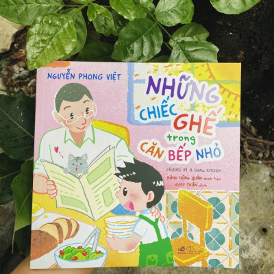 Những chiếc ghế trong căn bếp nhỏ -  Bản Quyền