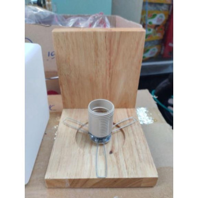 Đèn tường vuông, đèn buồng nghỉ C5094 DT