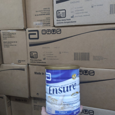 Sữa Ensure cho người già Complete Balanced Nutrition Úc - Cung cấp đầy đủ dinh dưỡng giúp hồi phục sức khỏe cho người gầy, người suy dinh dưỡng, người già, người sau phẫu thuật, người mới ốm dậy - 850g/hộp - QuaTangMe Extaste