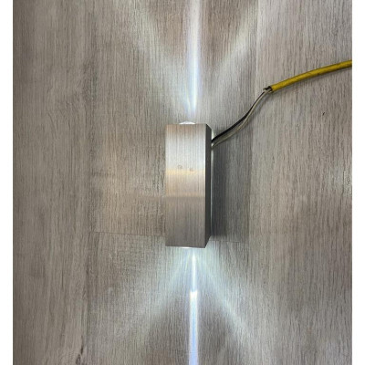 Đèn tường MESOR kiểu dáng nhỏ gọn, tiện dụng trang trí nội thất sang trọng .