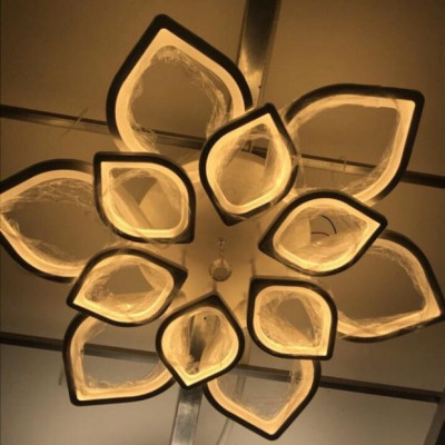 Đèn hoa sen 12 cánh DT