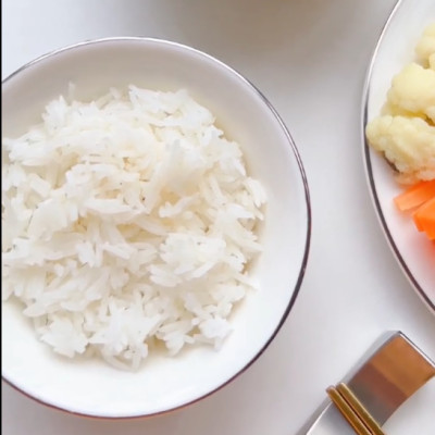 Gạo ST25 Hoa Lúa túi 5kg - Dẻo nhiều, mềm cơm, hương thơm đặc trưng