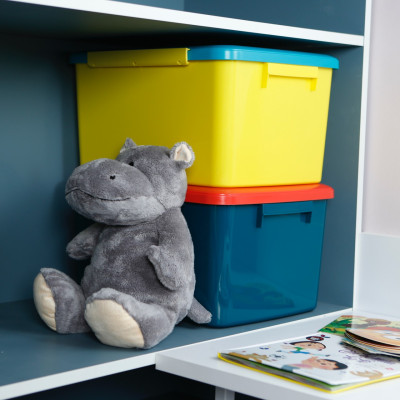 Thùng Đa Năng Đựng Quần Áo , Đồ Chơi Trẻ Em , Vật Dụng Linh Tinh Có Nắp Và Chốt Khóa Thông Minh Notoro Hàng Xuất Nhật - Chính Hãng ( Tặng kèm khăn lau pakasa)