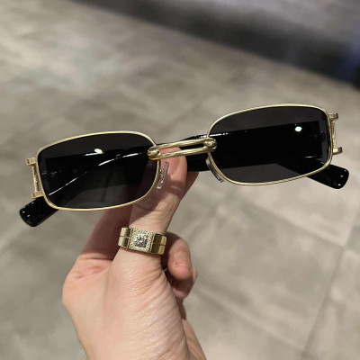 Kính râm Mắt vuông nhỏ retro siêu cá tính cho nam và nữ