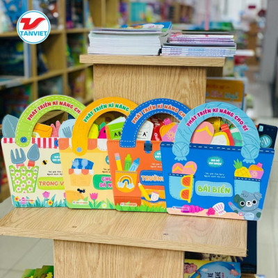 Sách - Phát Triển Kĩ Năng Cho Bé - Giỏ Đồ Vui Nhộn - Trường Học - Tân Việt Books