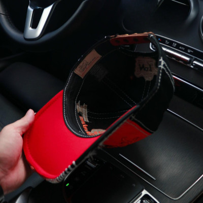 Nón kết, mũ lưỡi trai Ông Địa U phối vải phối jeans form đẹp thời trang đường phố