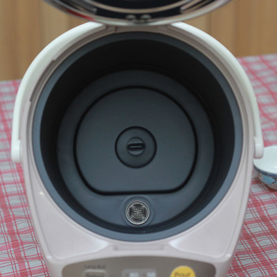 Bình Thủy Điện Panasonic NC-EG3000CSY - Xuất xứ Thái Lan - Dung tích 3L - Công suất 700W - Ruột bình phủ carbon hạt nổi - Chức năng hẹn giờ và tẩy cặn - Bảo Hành 12 Tháng - Hàng Chính Hãng