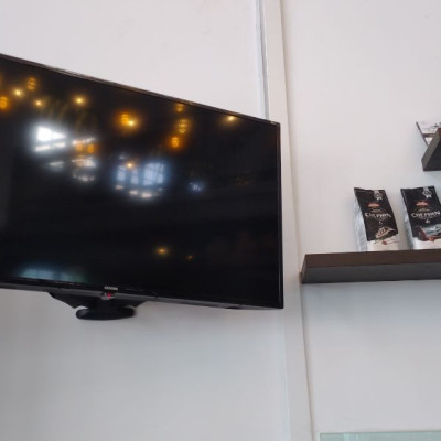 Giá Treo Tivi Góc Xoay Nhập Khẩu North Bayou P5 (32-60inch)