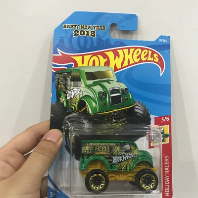 Đồ Chơi Xe HotWheels cơ bản C4982 - Giao hàng ngẫu nhiên