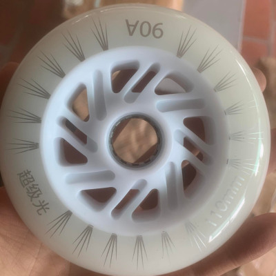 Bánh xe patin 90 100 110mm phát sáng
