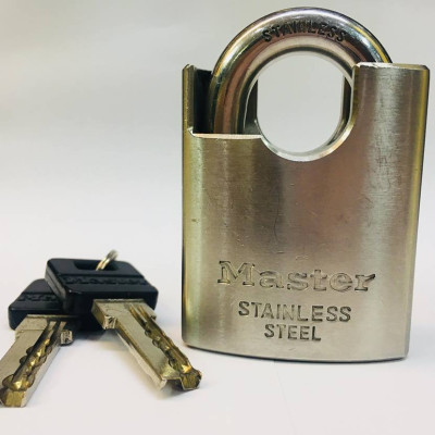 KHÓA MASTER LOCK INOX BẢO VỆ PAD CỦA 550EURD