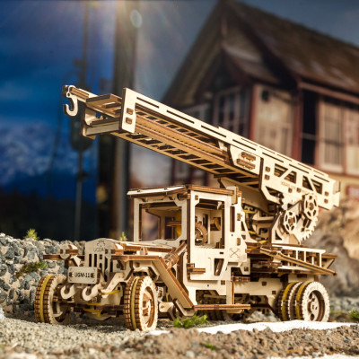 Mô Hình Gỗ Cơ Khí - UGEARS Fire Truck - Xe thang cứu hỏa, mô hình lắp ráp 3D, Chính Hãng Ugears, nhập khẩu nguyên bộ EU, Đồ chơi trí tuệ