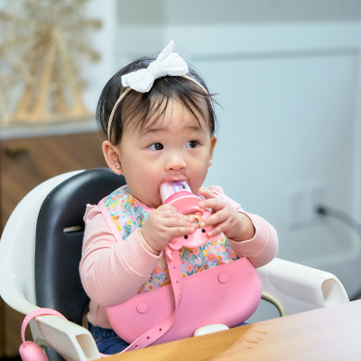 Túi nhai ăn dặm chống hóc silicon kèm gặm nướu và nắp làm kem cho bé Marcus & Marcus, từ 6 tháng - Pokey