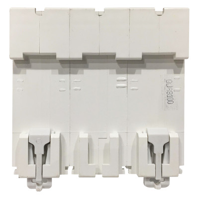 Cầu Dao Tự Động 3 Pha Dobo Electric Korea (25A) - Trắng