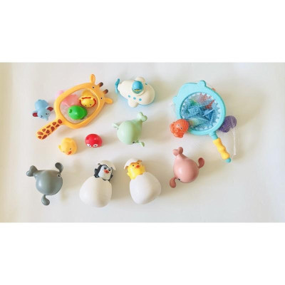 Đồ chơi nhà tắm cho bé - Cá voi bơi dễ thương