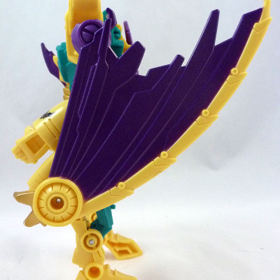 Mô hình Người máy Robot Đại bàng biến hình Beast Hunters Windrazor Predacon