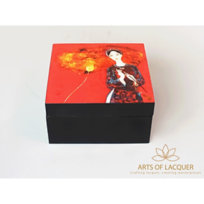 Hộp Lưu Niệm Sơn Mài Họa Tiết Cô Gái và Hoa Sen