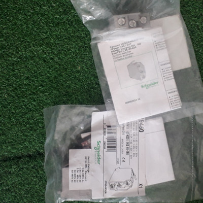 Khối tiếp điểm phụ 29450 OF/SDE/SDV – Schneider – GV7AE11