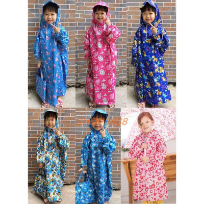 Áo mưa bít trẻ em  từ  1 -  4 tuổi , vải dù  chống thấm  , họa tiết hoạt hình cute  , kèm túi đựng xinh xắn , giao màu ngẫu nhiên