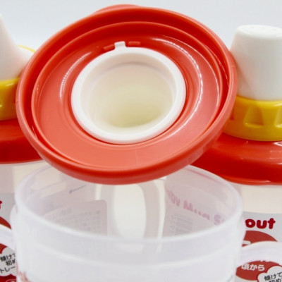 Combo khay trữ đồ ăn dặm cho bé Kokubo 8 ngăn + Cốc có núm dành cho bé 230ml - nội địa Nhật Bản