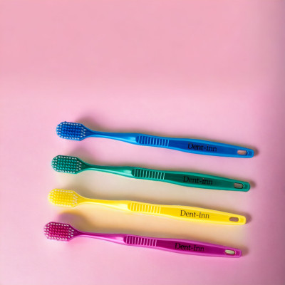 Bàn Chải Đánh Răng Có Đầu Chải Rộng Dentinwide Tl-SS (1 Cây)