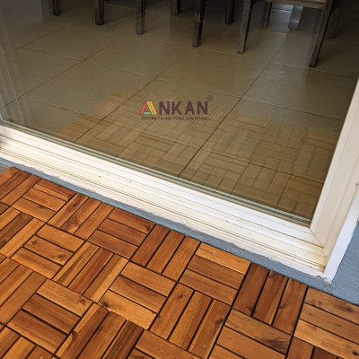 Vỉ Gỗ Lót Sàn Ban Công Thương Hiệu ANKAN Màu Nâu Vàng Loại 12 Nan, Ván Gỗ Lót Sàn Ngoài Trời, Sân Vườn, Hồ Bơi, Phòng Spa, Siêu Bền, Chịu Nước Tốt, Chống Trơn Trượt, Tiêu Chuẩn Xuất Khẩu (1 Vỉ)