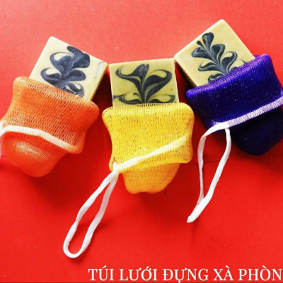 Xà Phòng Chùm Ngây Moris Handmade - 100% Từ Thiên Nhiên, Làm Sạch Sâu, Nuôi Dưỡng Da, An Toàn - Xà Bông chùm ngây - Moringa Soap (100gr). Tặng kèm túi lưới tạo bọt